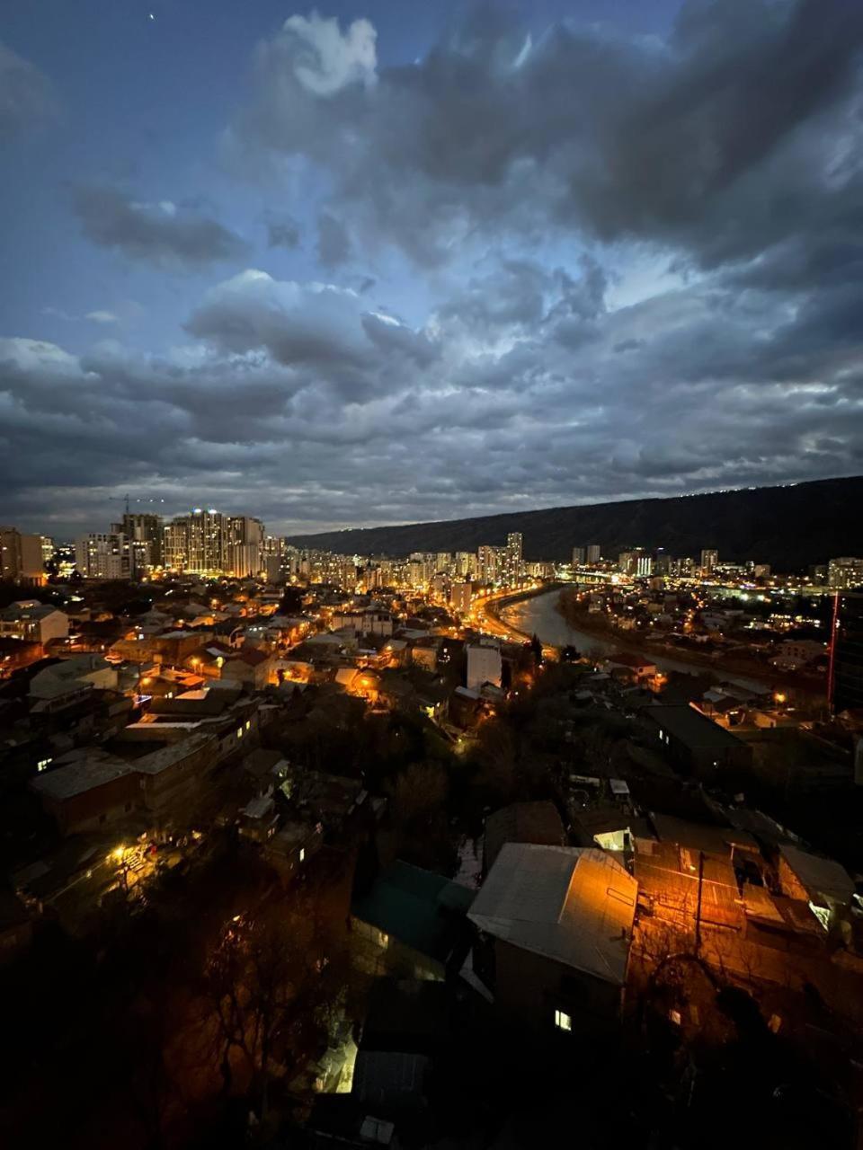 Apartments With View Tbilisi Exterior photo